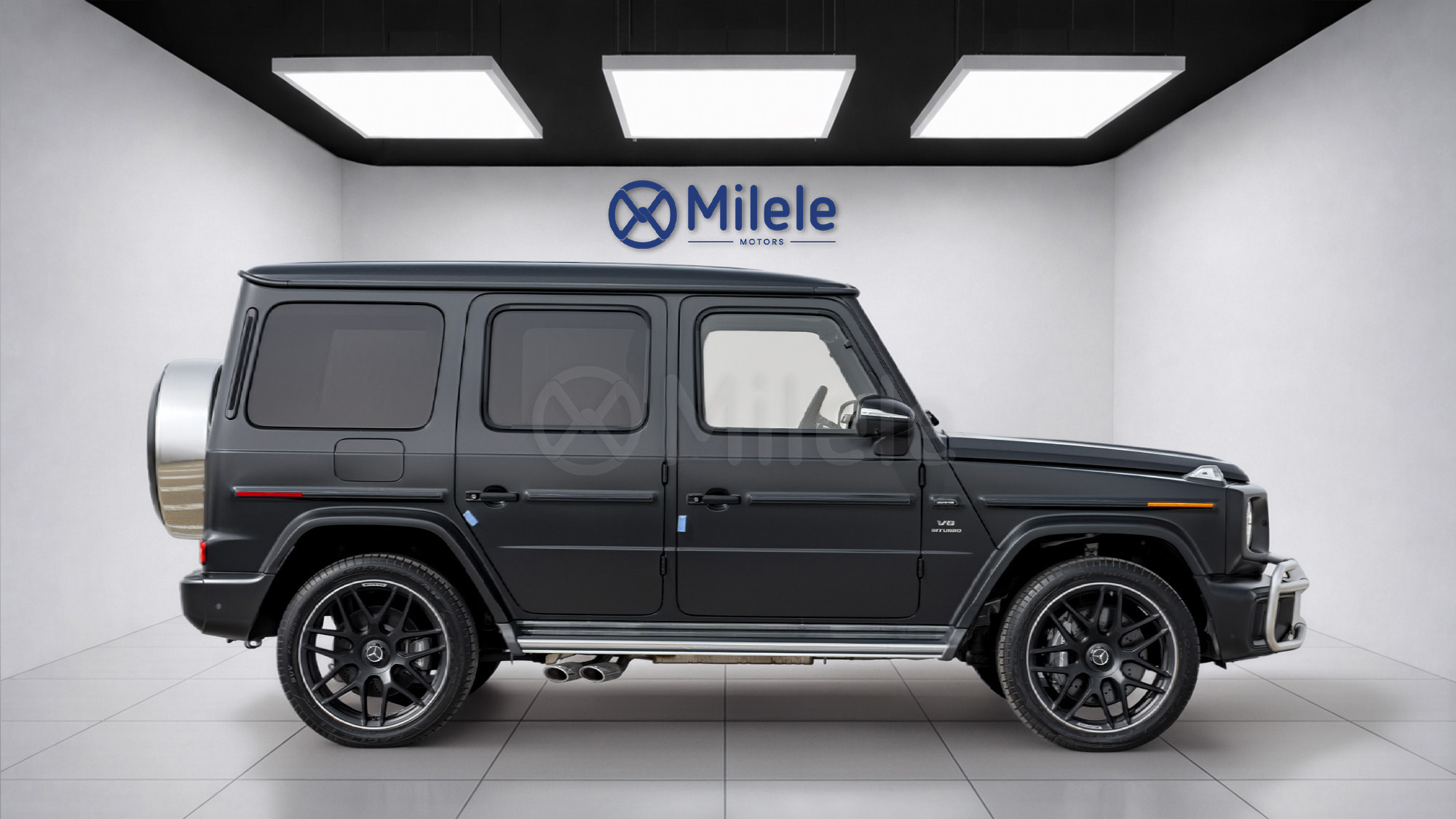 
(LHD) MERCEDES BENZ G CLASS G 63 4.0P AT AWD MY2025 – BLACK full									