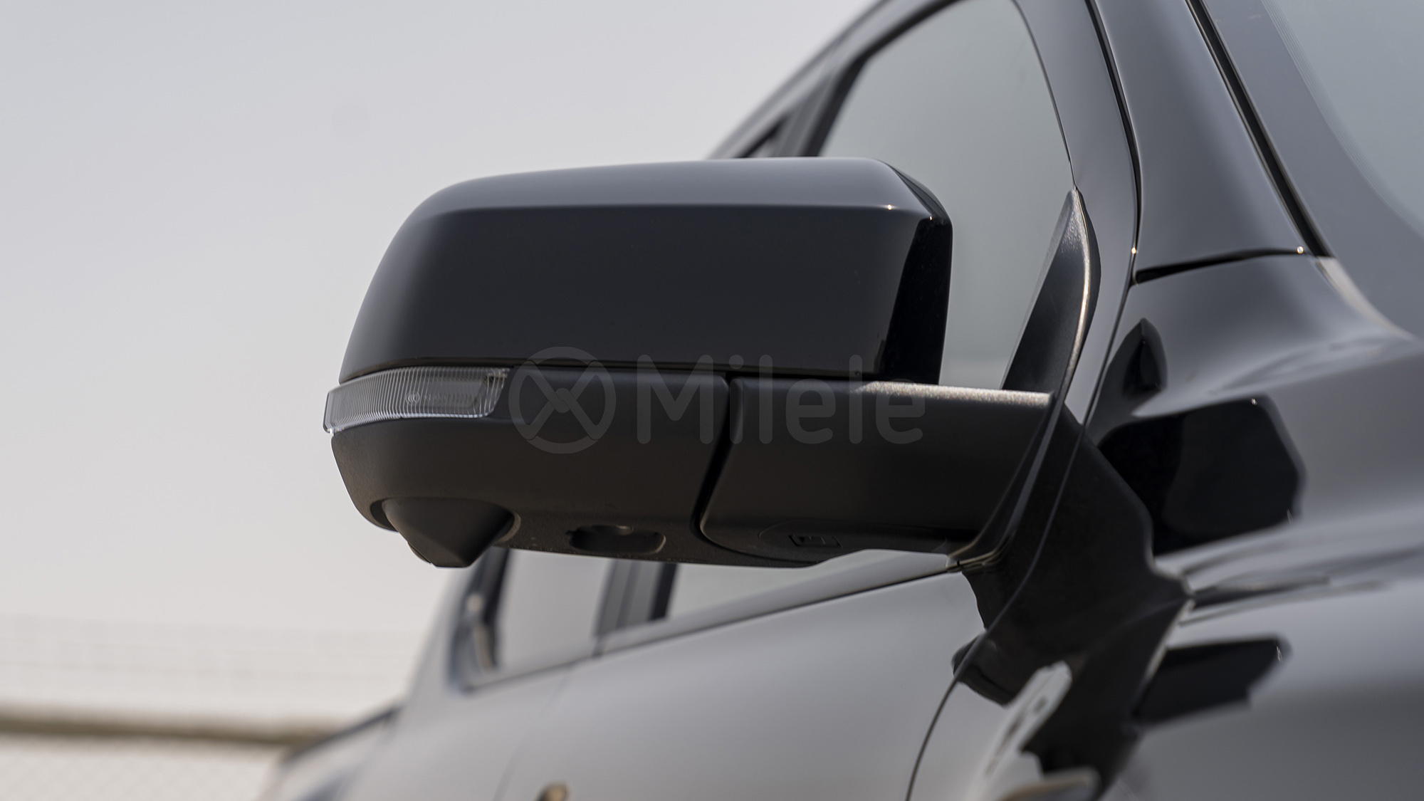 
(LHD) FORD RANGER RAPTOR 2.0D AT MY2025 – ABSOLUTE BLACK full									