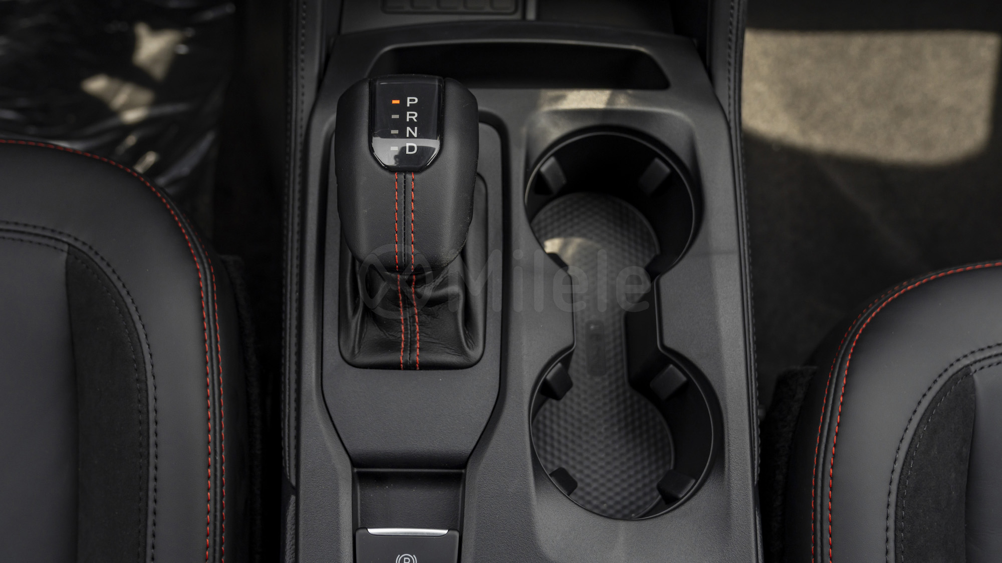 
(LHD) FORD RANGER RAPTOR 2.0D AT MY2025 – ABSOLUTE BLACK full									