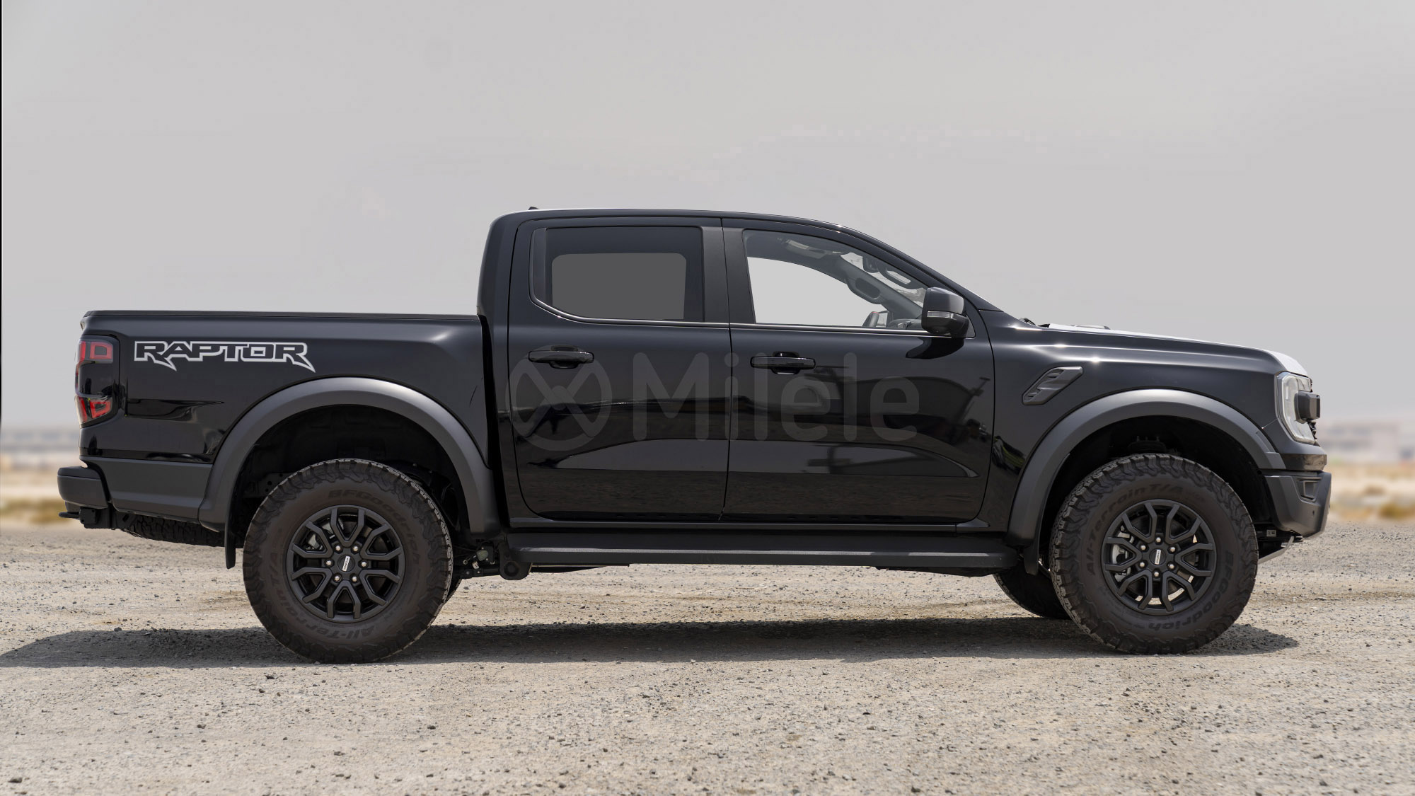 
(LHD) FORD RANGER RAPTOR 2.0D AT MY2025 – ABSOLUTE BLACK full									