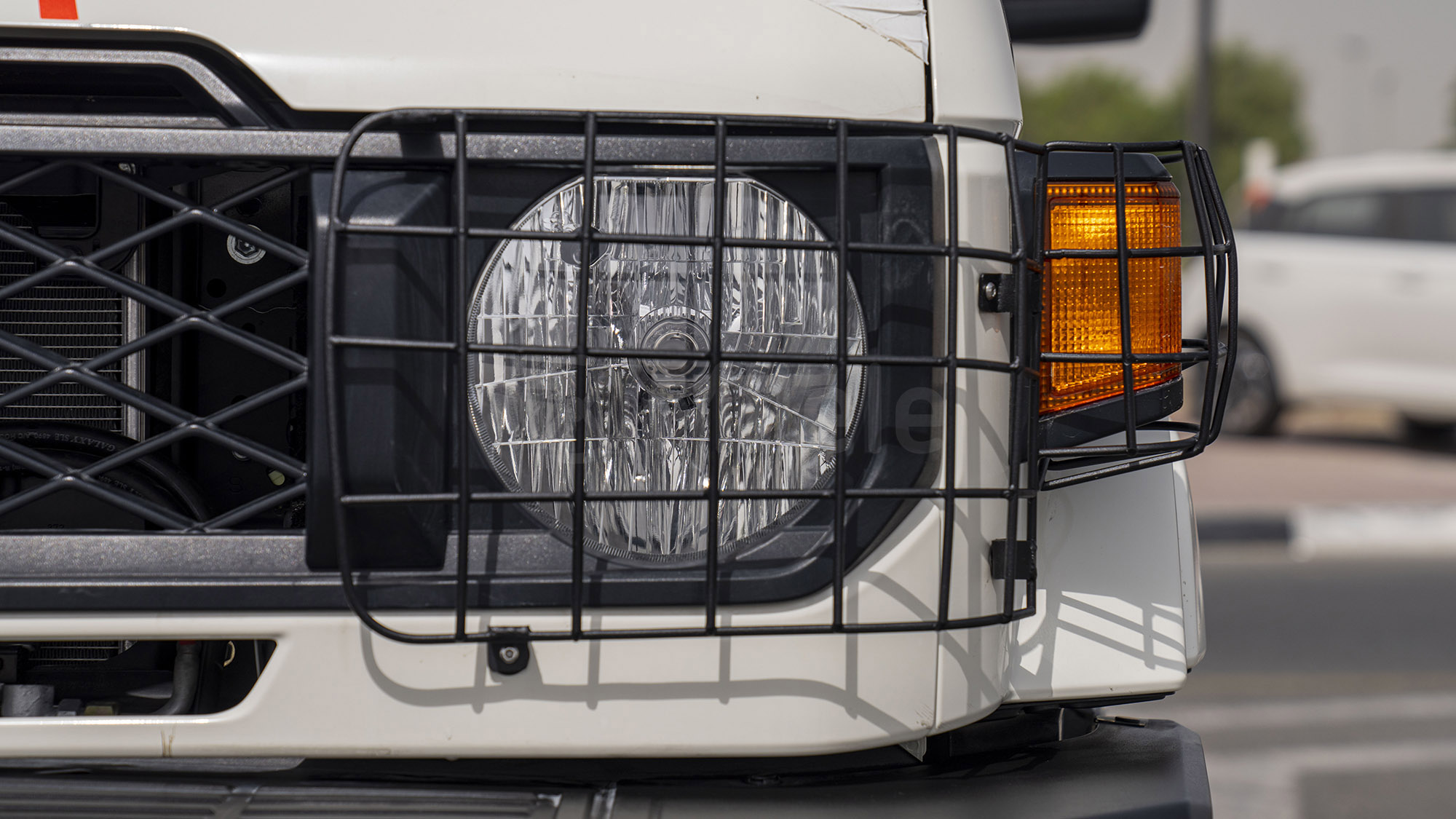 
(LHD) TOYOTA LC78 4.2D MT MY2025 – WHITE full									