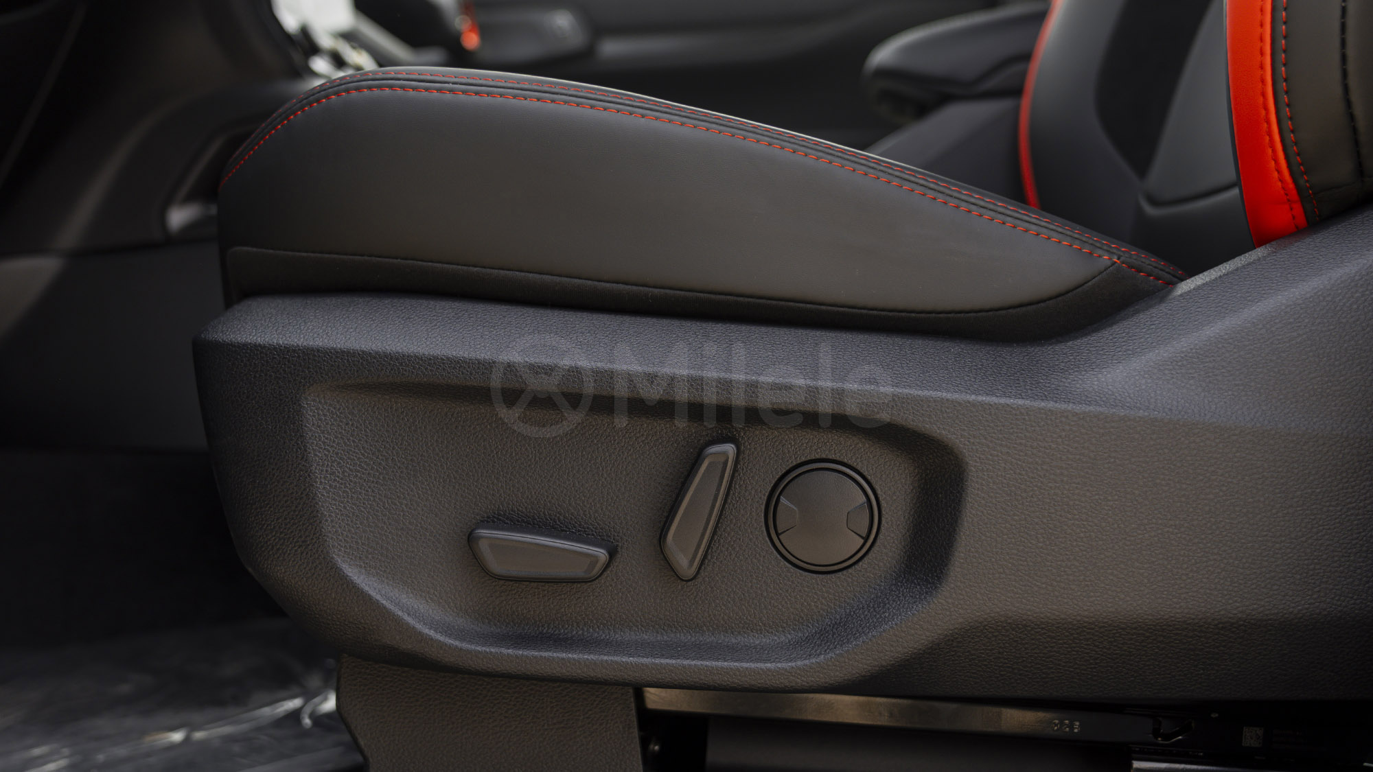 
(LHD) FORD RANGER RAPTOR 2.0D AT MY2025 – GREY full									