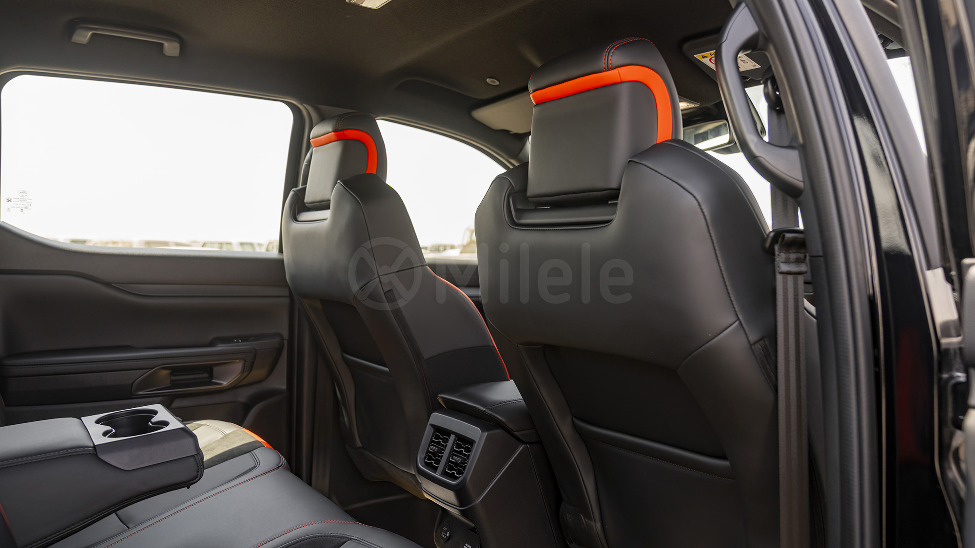 
(LHD) FORD RANGER RAPTOR 2.0D AT MY2025 – BLACK full									