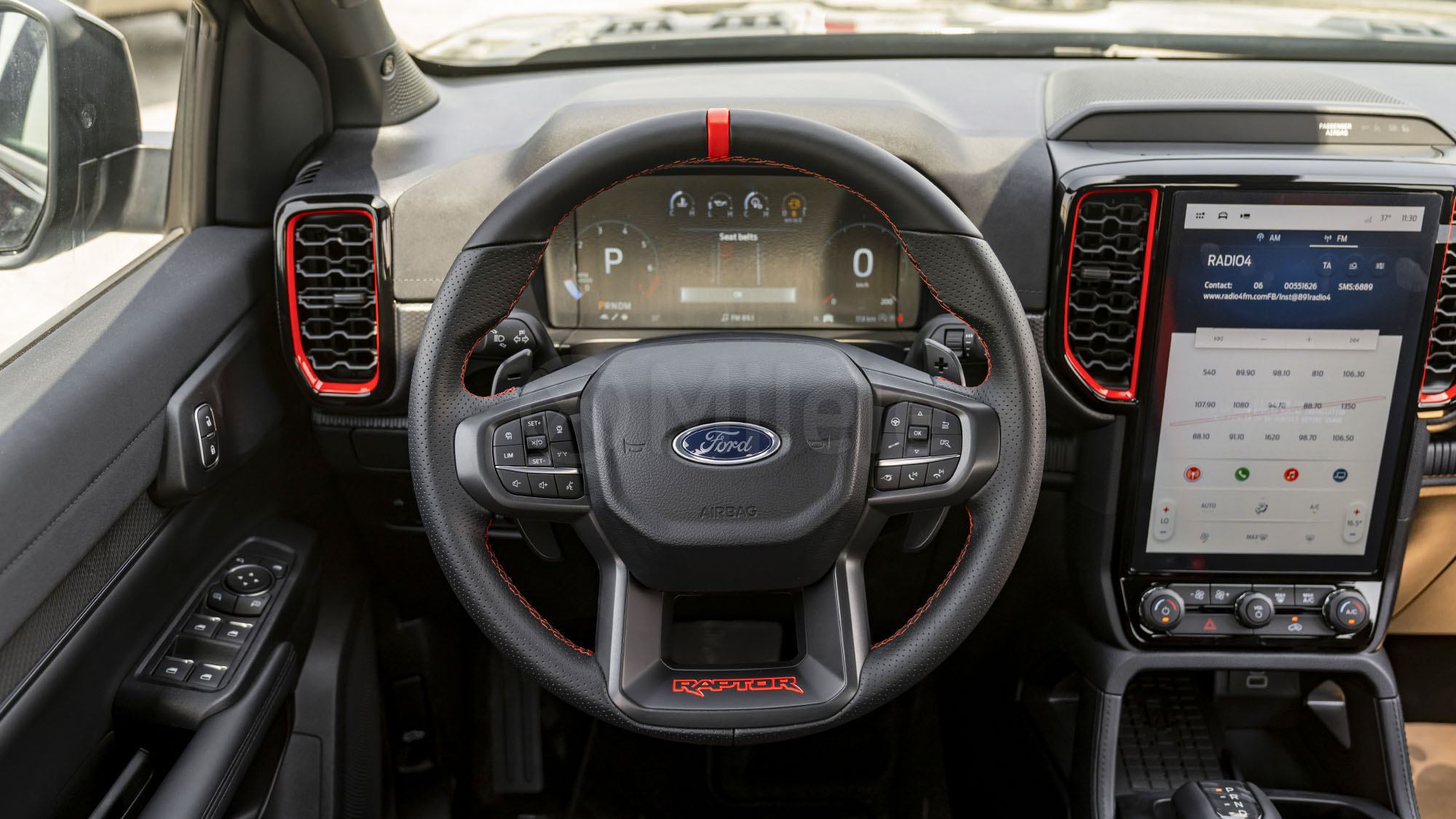 
(LHD) FORD RANGER RAPTOR 2.0D AT MY2025 – BLACK full									