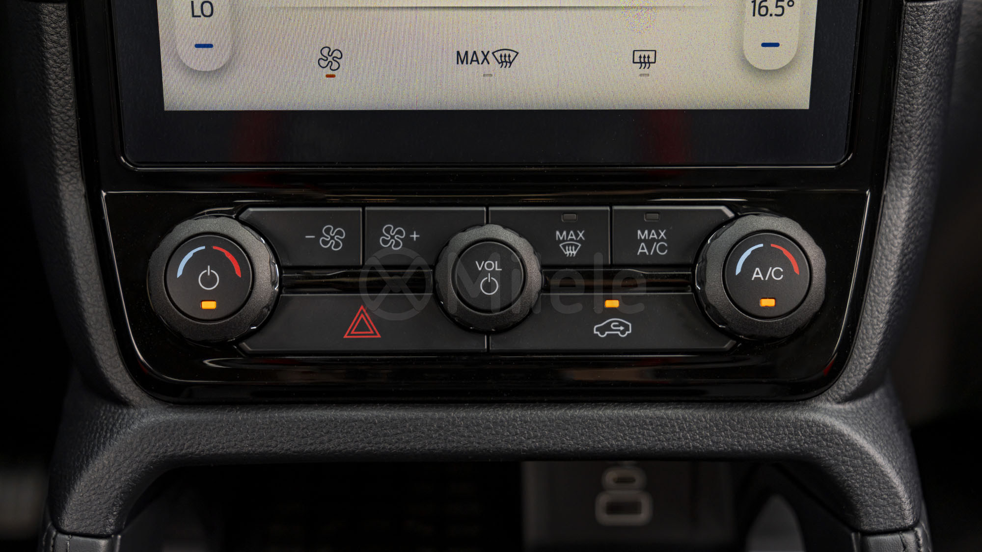 
(LHD) FORD RANGER RAPTOR 2.0D AT MY2025 – BLACK full									