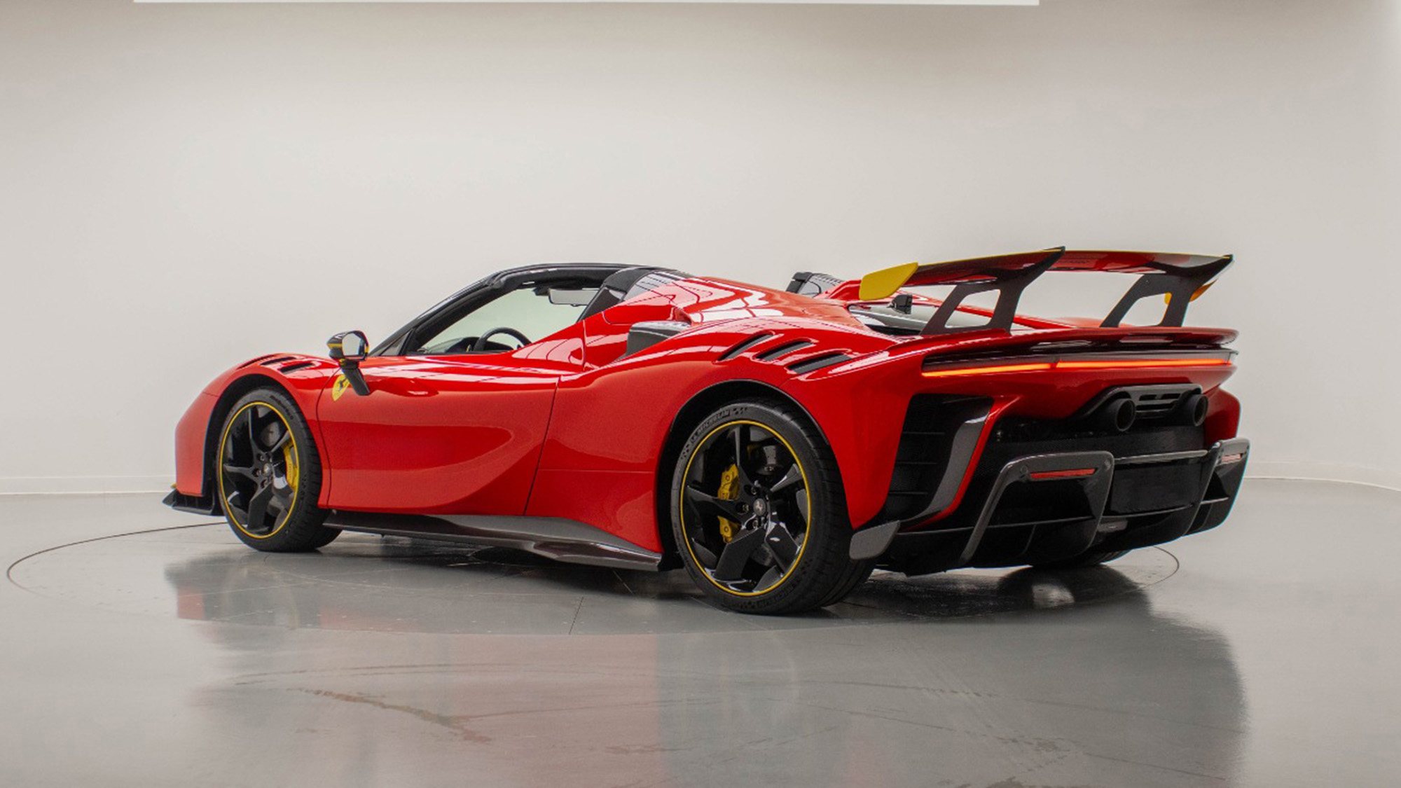 
								(LHD) FERRARI SF90XX SPIDER 4.0P AT – COMING SOON full									