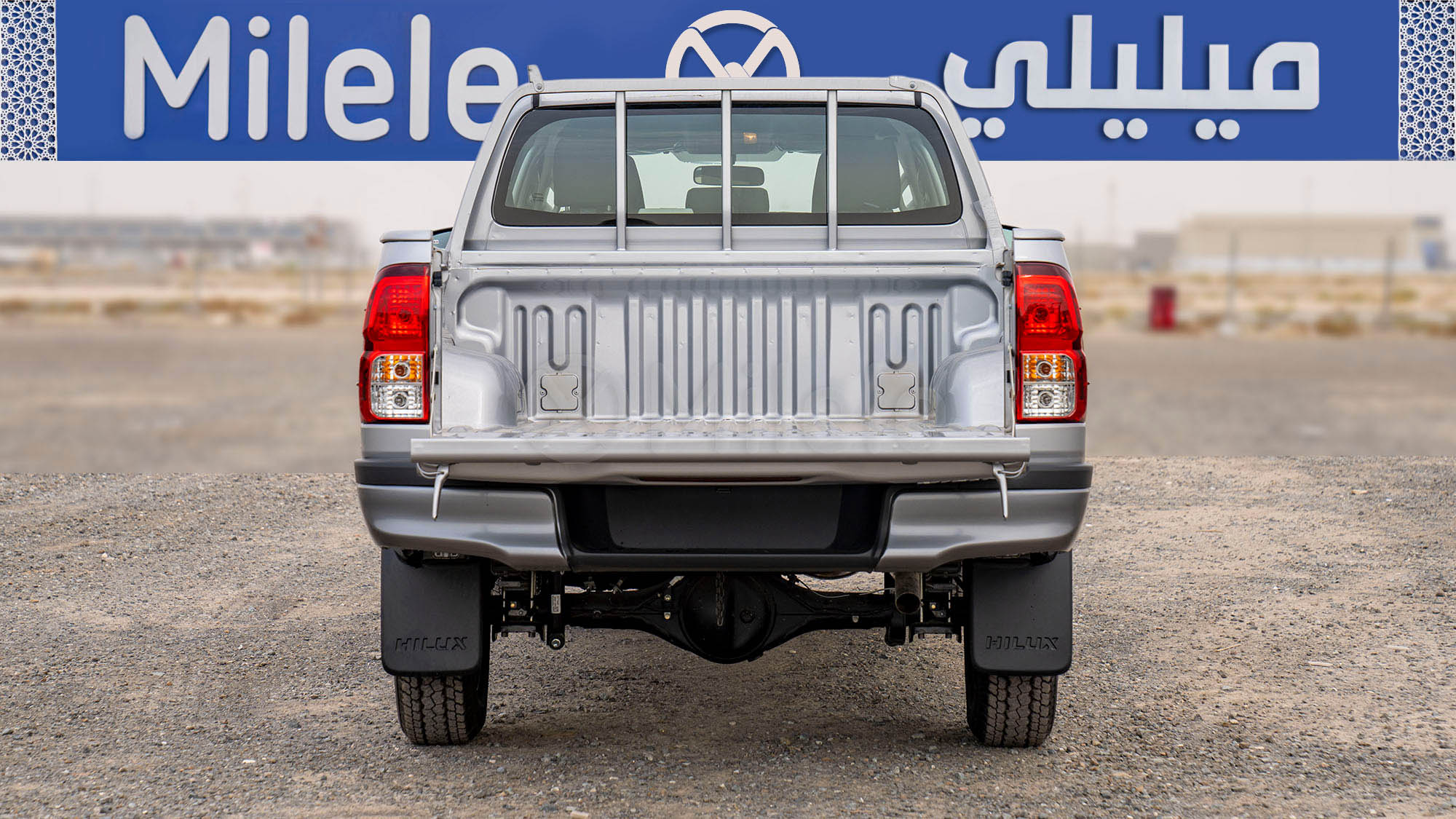 
(LHD) TOYOTA HILUX DC 2.4D MT 4X4 P. WINDOW MY2026 – SILVER full									