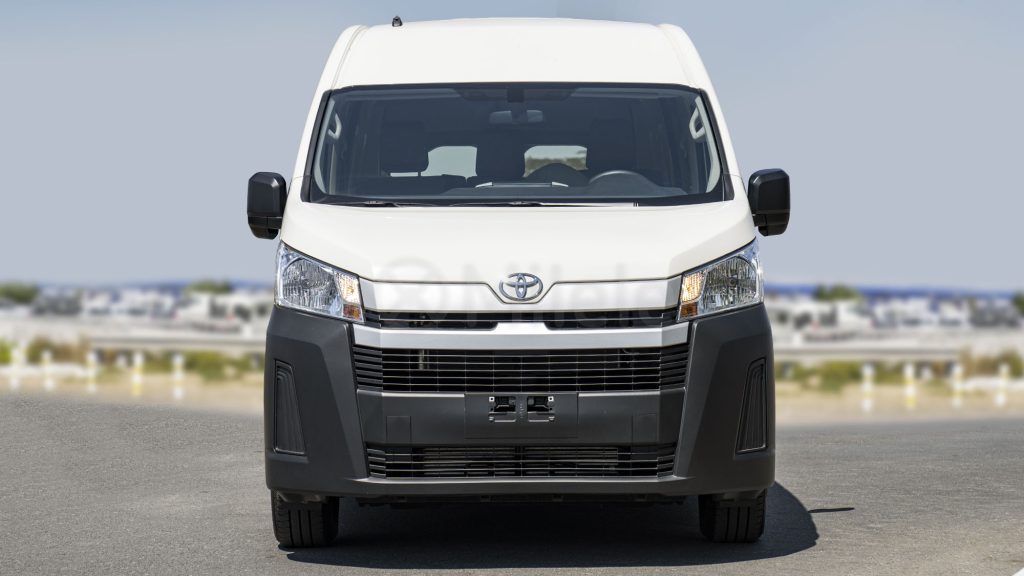 (LHD) TOYOTA HIACE HR 2.8D MT CARGO MY2025 – WHITE