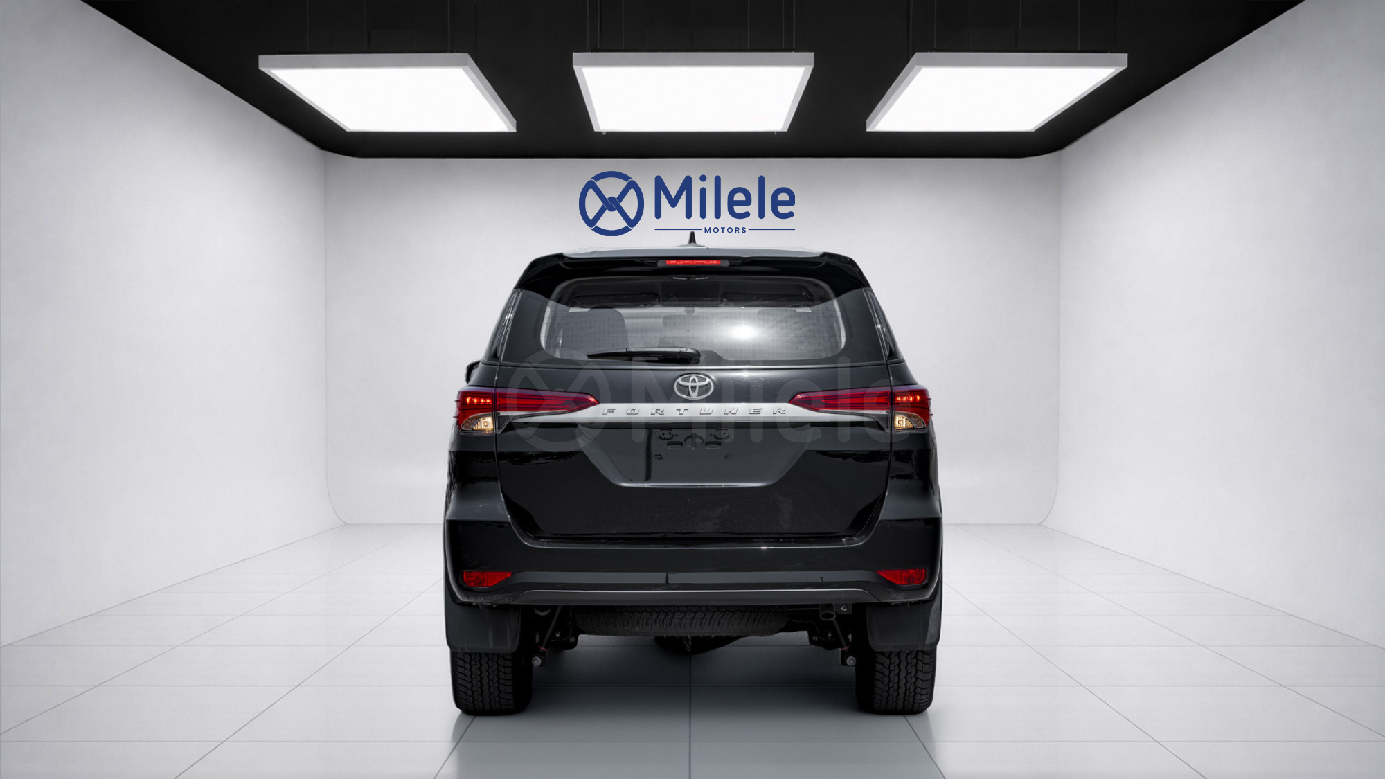 
(LHD) TOYOTA FORTUNER 2.7P AT 4X4 MY2026 – BLACK full									