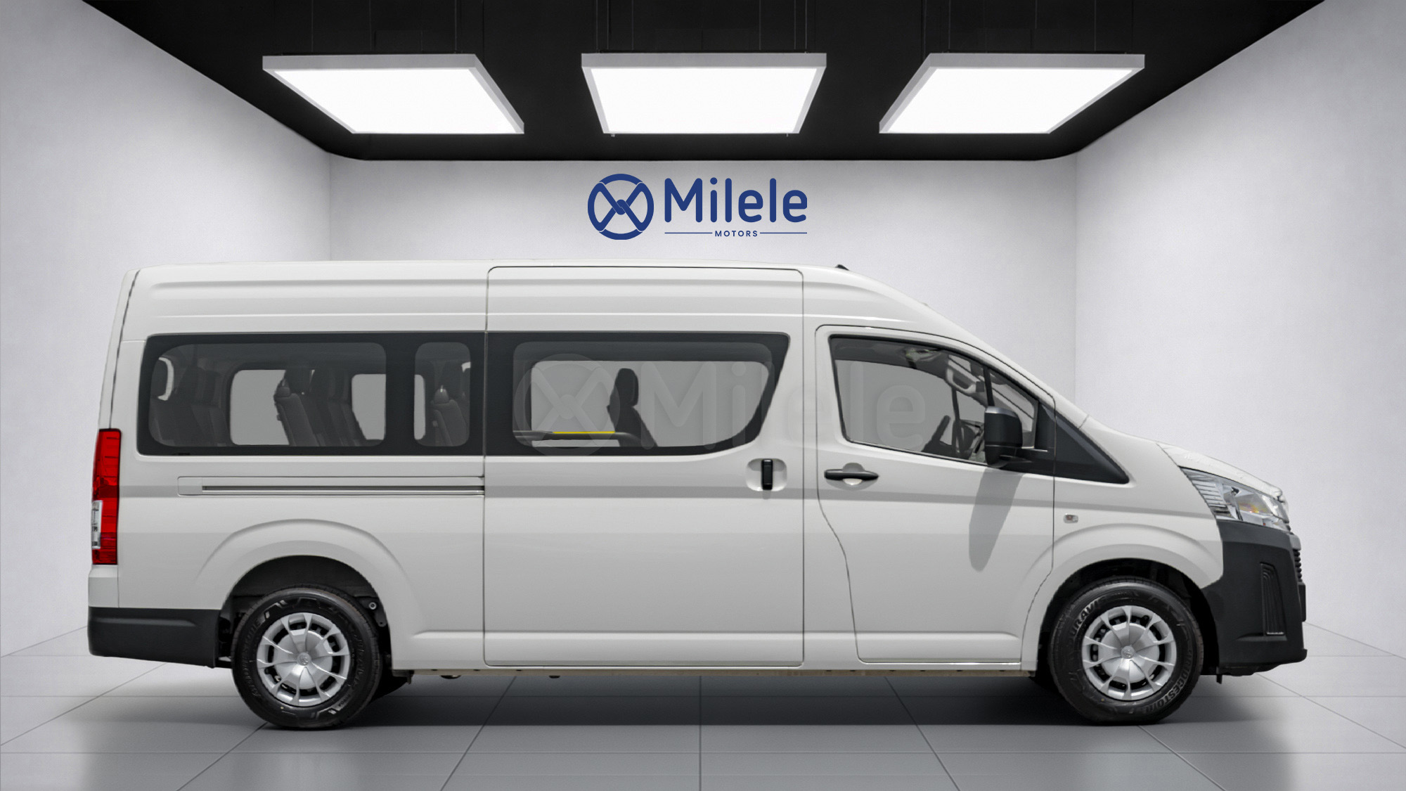 
(LHD) TOYOTA HIACE HR 3.5P MT RWD 13 SEATER MY2026 – WHITE full									