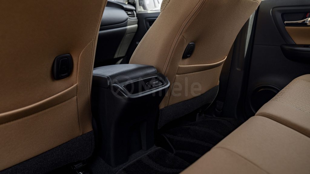 (LHD) TOYOTA FORTUNER EXR 2.7P AT MY2025 – WHITE