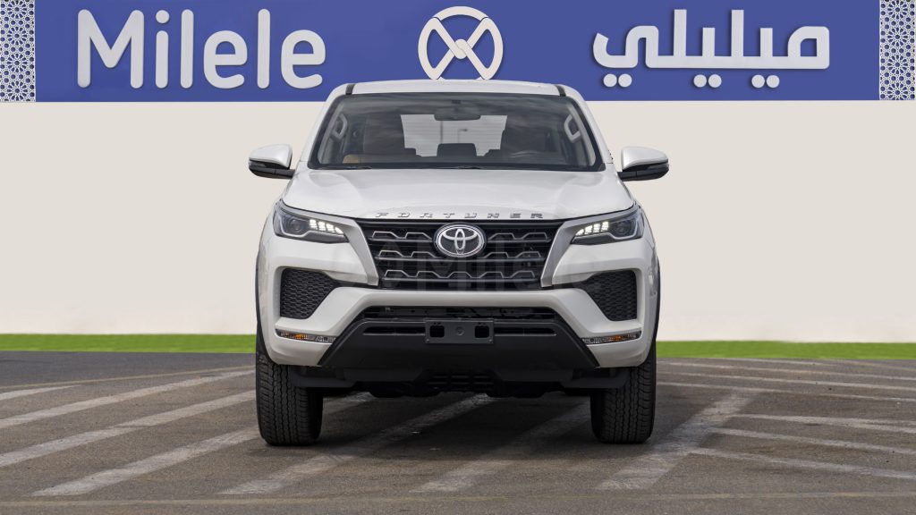 (LHD) TOYOTA FORTUNER 2.7P AT 4X4 MY2025 – WHITE – PEARL