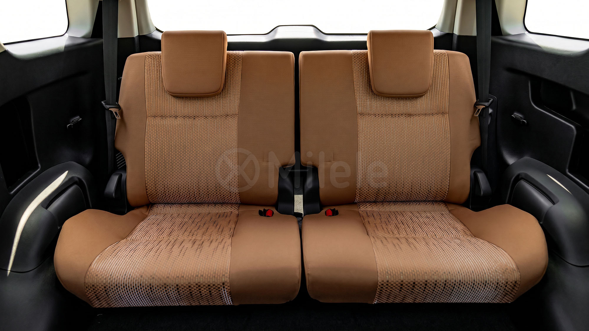 
(LHD) TOYOTA FORTUNER 2.7P AT 4X4 MY2026 – BLACK full									