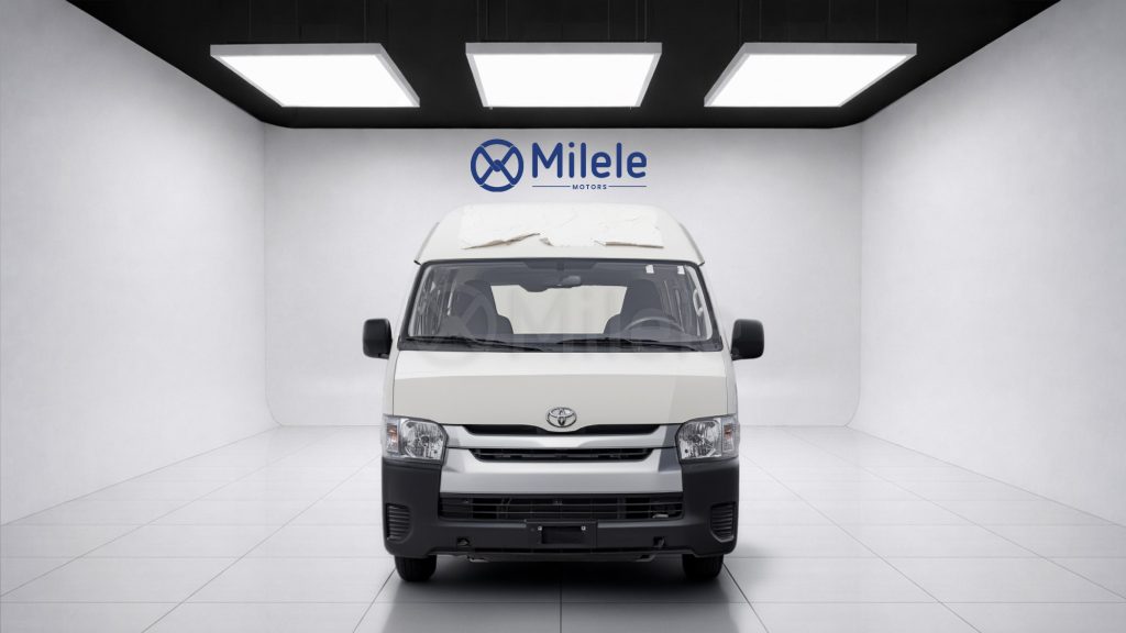 (LHD) TOYOTA HIACE VAN GLS 2.5D MT 4WD MY2026 – WHITE
