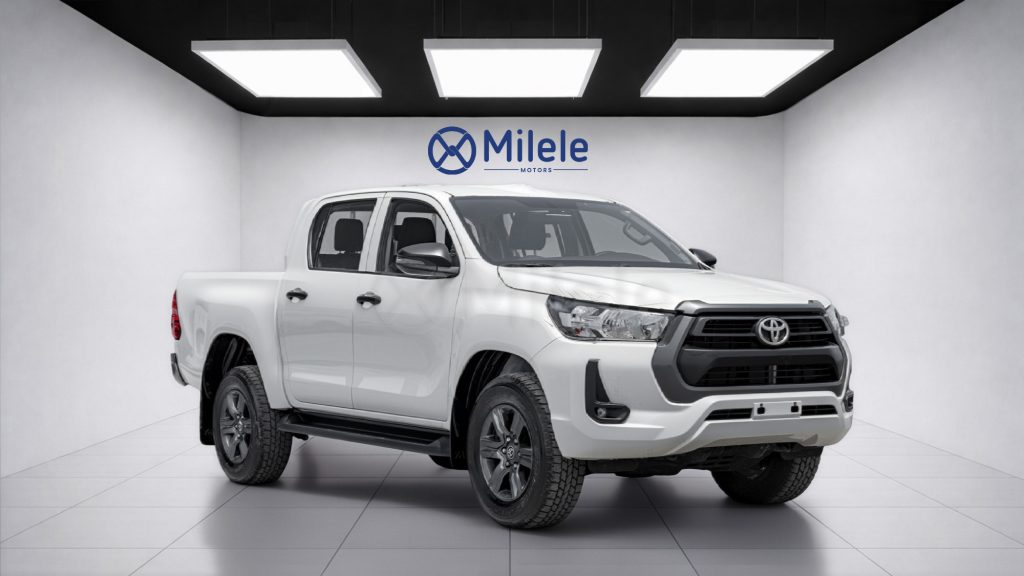(LHD) TOYOTA HILUX DC 2.7P AT 4X4 MY2026 – WHITE