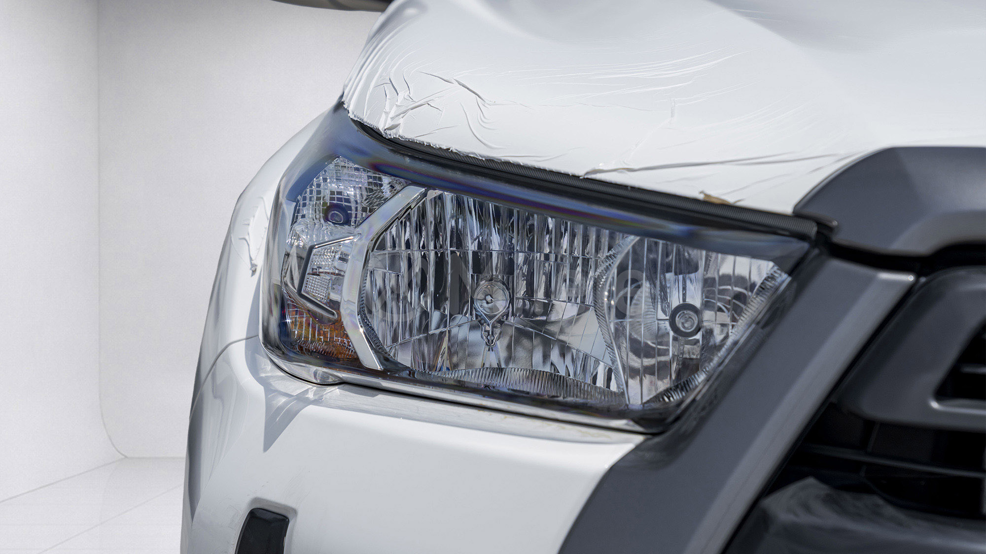 
(LHD) TOYOTA HILUX DC 2.7P AT 4X4 MY2026 – WHITE full									