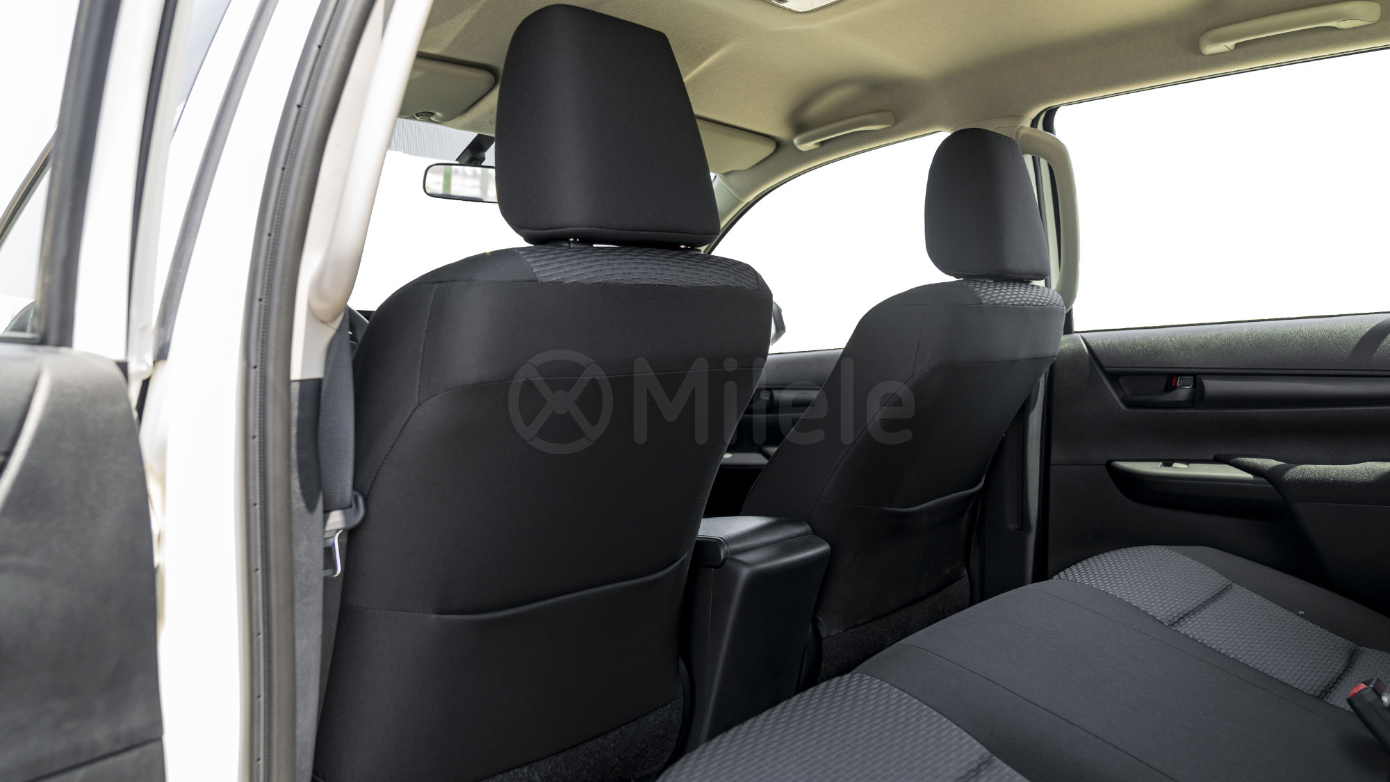 
(LHD) TOYOTA HILUX DC 2.7P AT 4X4 MY2026 – WHITE full									