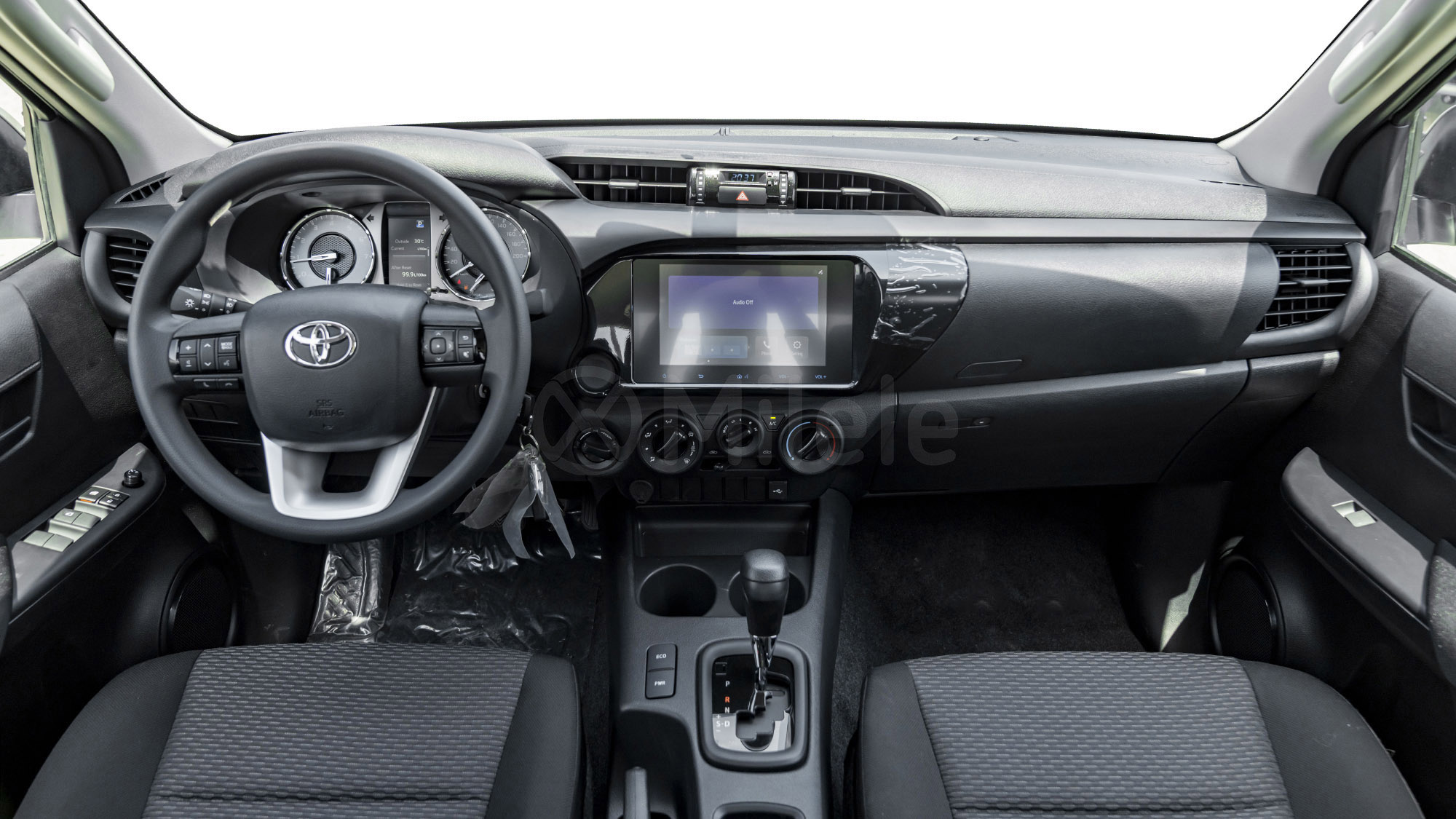 
(LHD) TOYOTA HILUX DC 2.7P AT 4X4 MY2026 – WHITE full									