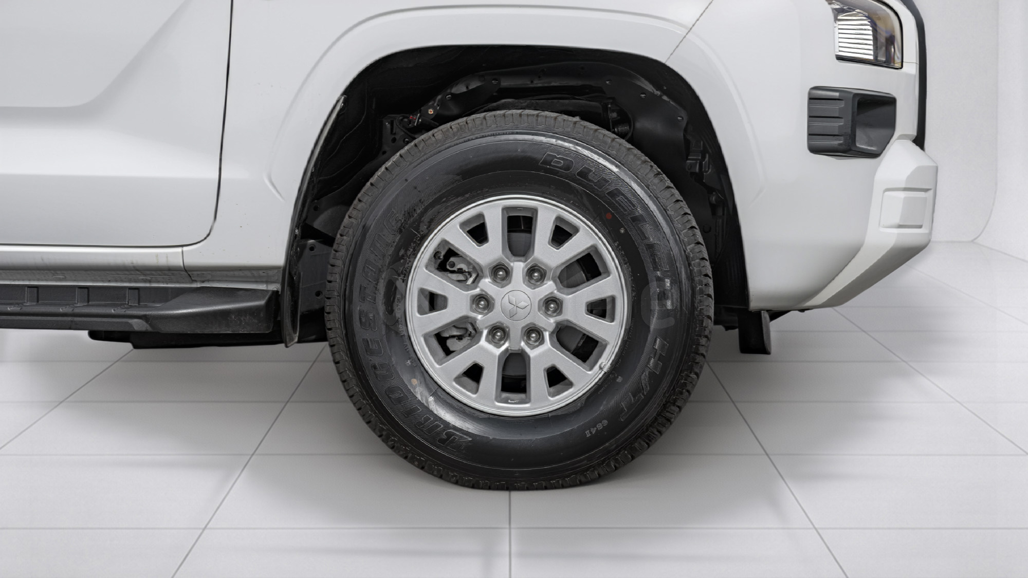 
(LHD) MITSUBISHI L200 DC 2.4D AT 4X4 MY2026 – WHITE full									