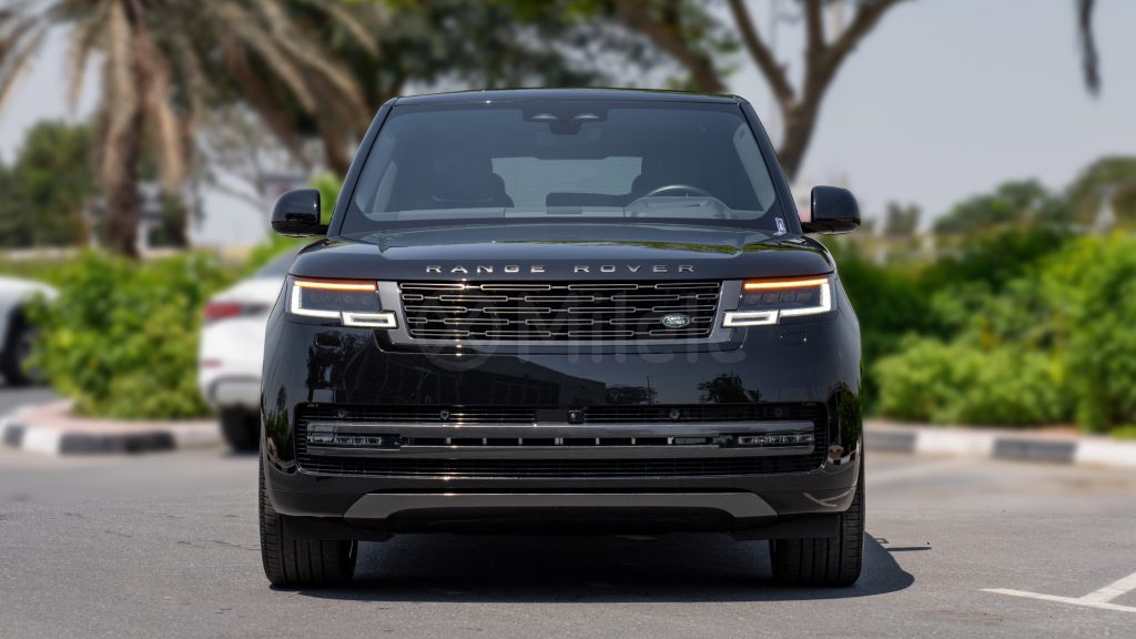 (LHD) LAND ROVER RANGE ROVER SE P530 SWB 4.4P AT AWD MY2025 – BLACK