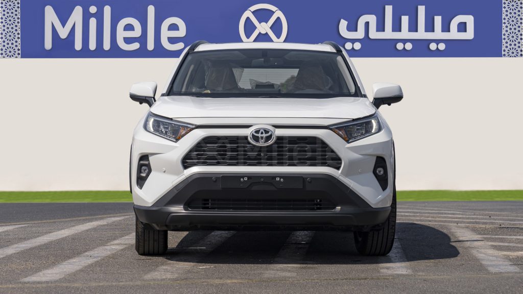 (LHD) TOYOTA RAV4 XLE 2.0P AT AWD MY2025 – WHITE – PEARL