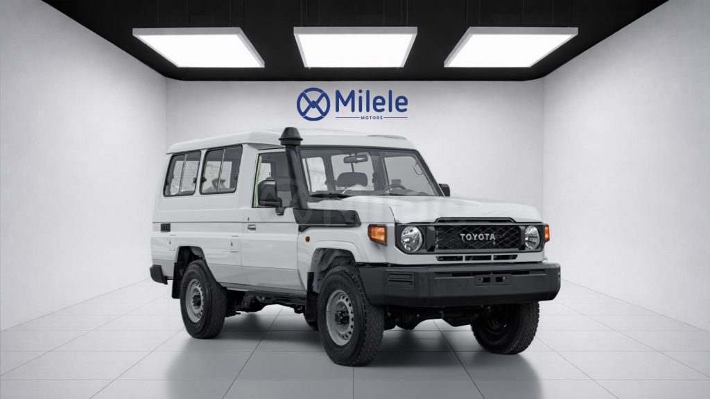 (LHD) TOYOTA LC78 E 4.0P MT 4X4 MY2026 – WHITE