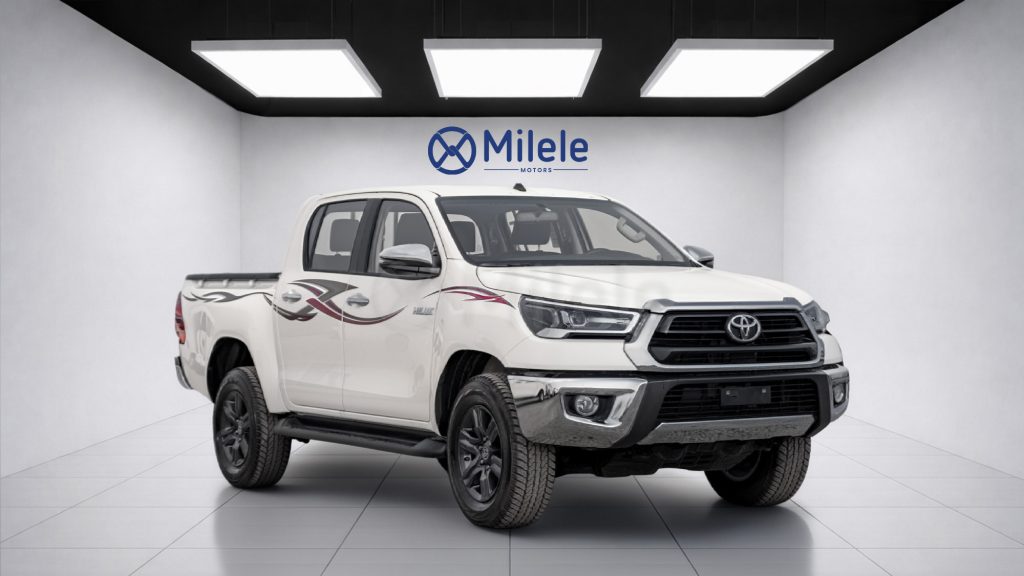 (LHD) TOYOTA HILUX DC 2.7P AT 4X4 MY2026 – WHITE