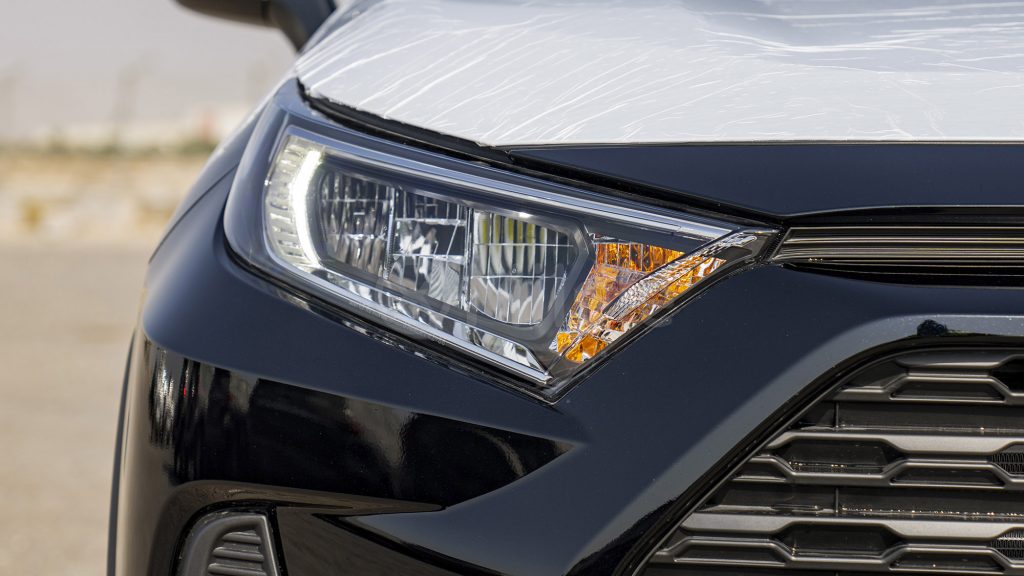 (LHD) TOYOTA RAV4 2.0P AT 4X4 MY-2022 BLACK