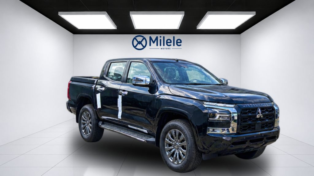 (LHD) MITSUBISHI TRITON DC 2.4D MT 4WD MY2026