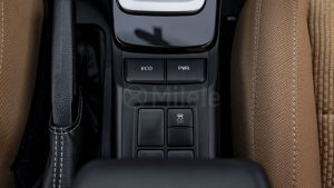 LFORTUNER2.7P 25 Black Chamois 26 12 Copy