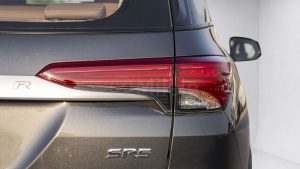 LFORTUNER2.7P 25 Grey Chamois 26 7 Copy
