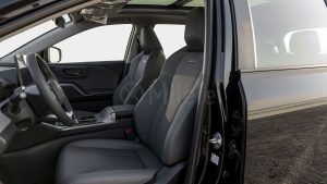 TOYOTA RAV4 FACELIFT BLACK 16 Copy