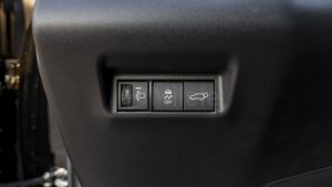 TOYOTA RAV4 FACELIFT BLACK 29 Copy