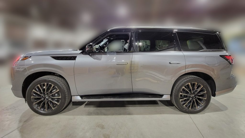 (LHD) INFINITI QX80 AUTOGRAPH 3.5P AT AWD MY2026 – SILVER